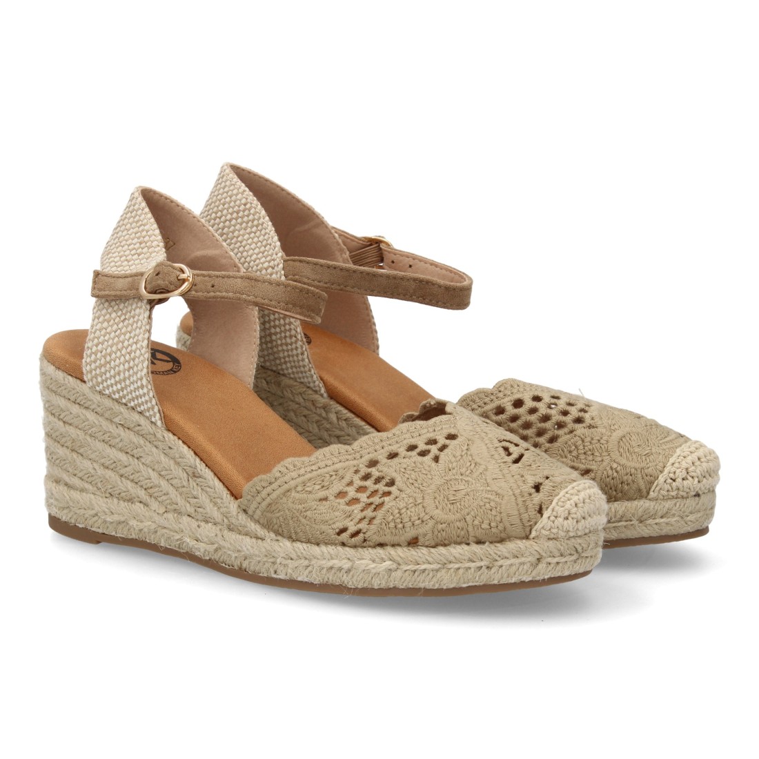Alpargatas de Cuña Beige Bordadas 1 Alpargatas de Cuña Beige Bordadas