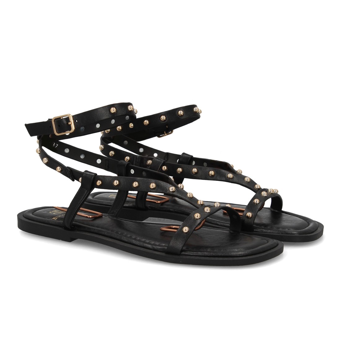 Sandalias Planas Negras con Tachas Doradas 1 Sandalias Planas Negras con Tachas Doradas
