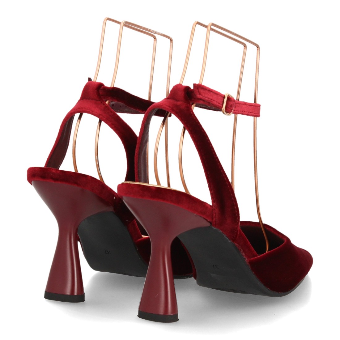 Zapatos de Salón Burdeos Destalonados con Pulsera y Tacón de Copa 5 Zapatos de Salón Burdeos Destalonados con Pulsera y Tacón de Copa - Imagen 5