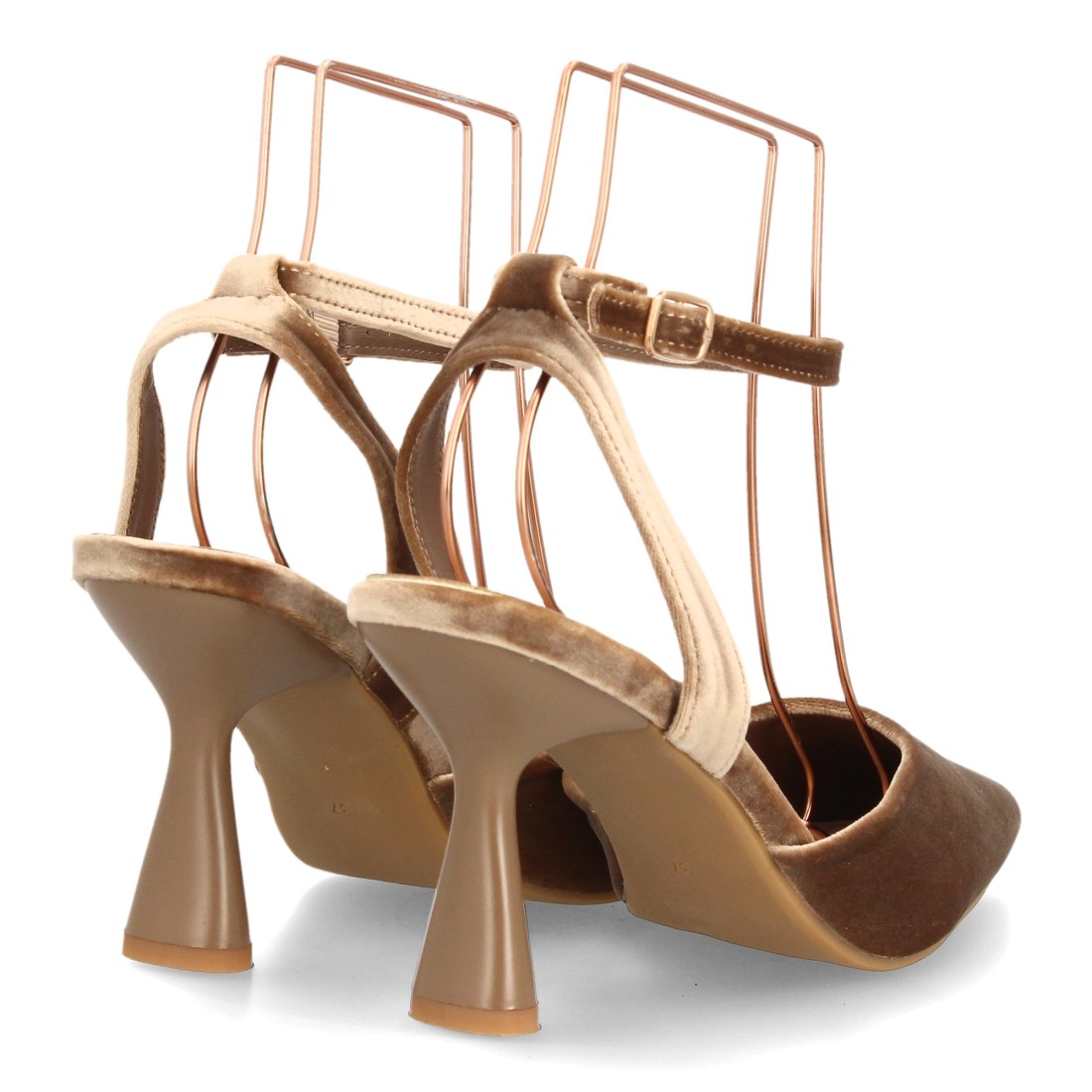 Zapatos de Salón Kaki Destalonados con Pulsera y Tacón de Copa 5 Zapatos de Salón Kaki Destalonados con Pulsera y Tacón de Copa - Imagen 5