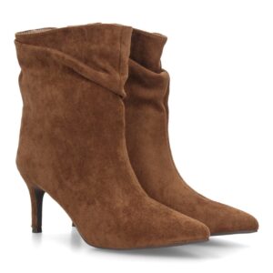 Botines Camel de Antelina con Tacón Fino